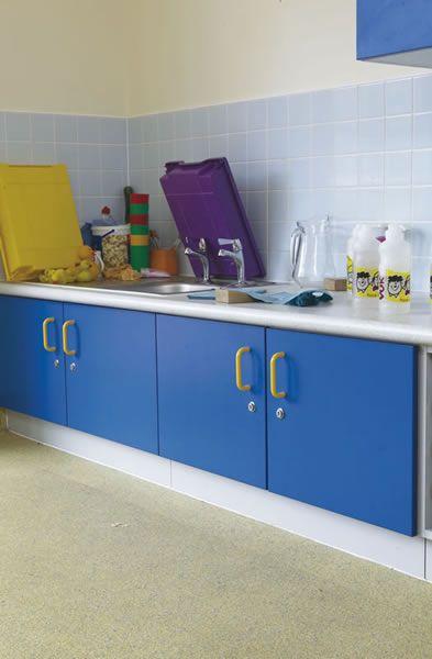 Fitted storage furniture for schools